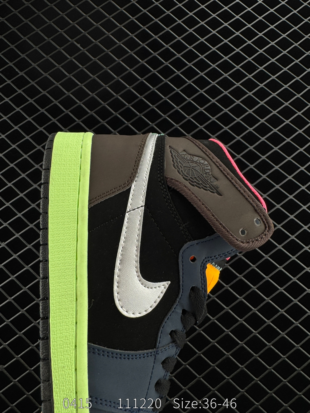 Nike Air Jordan 1 Retro Mid